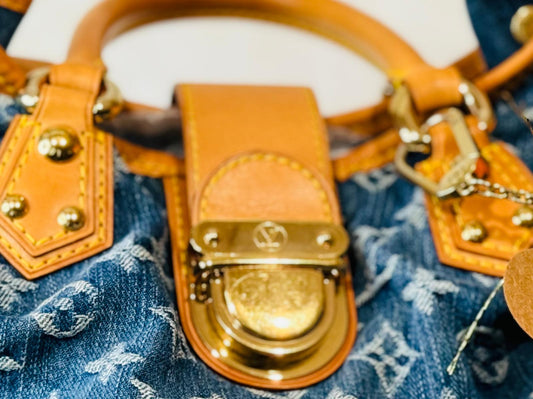 2005 Louis Vuitton Denim Monogram Pleaty Bag