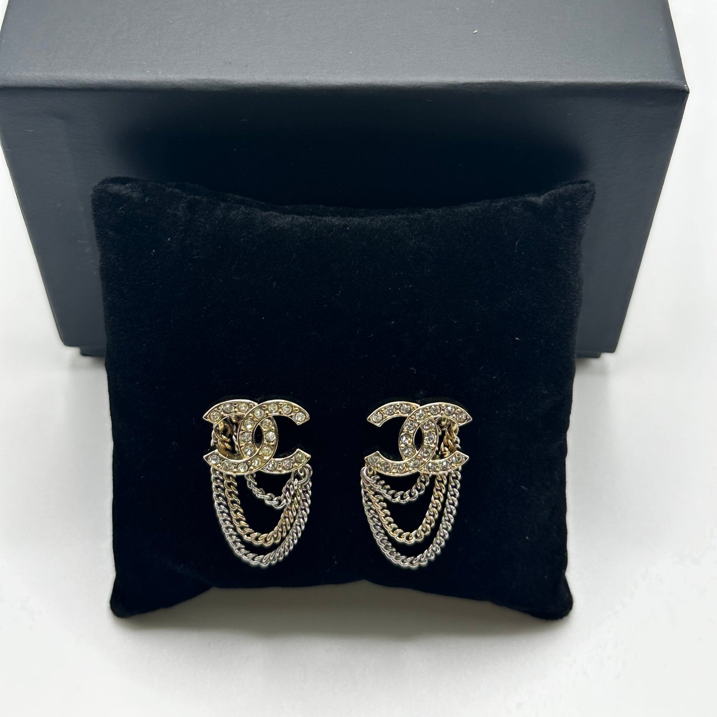 Chanel CC Chain Drop Earrings – Crystals & Edge, 2021