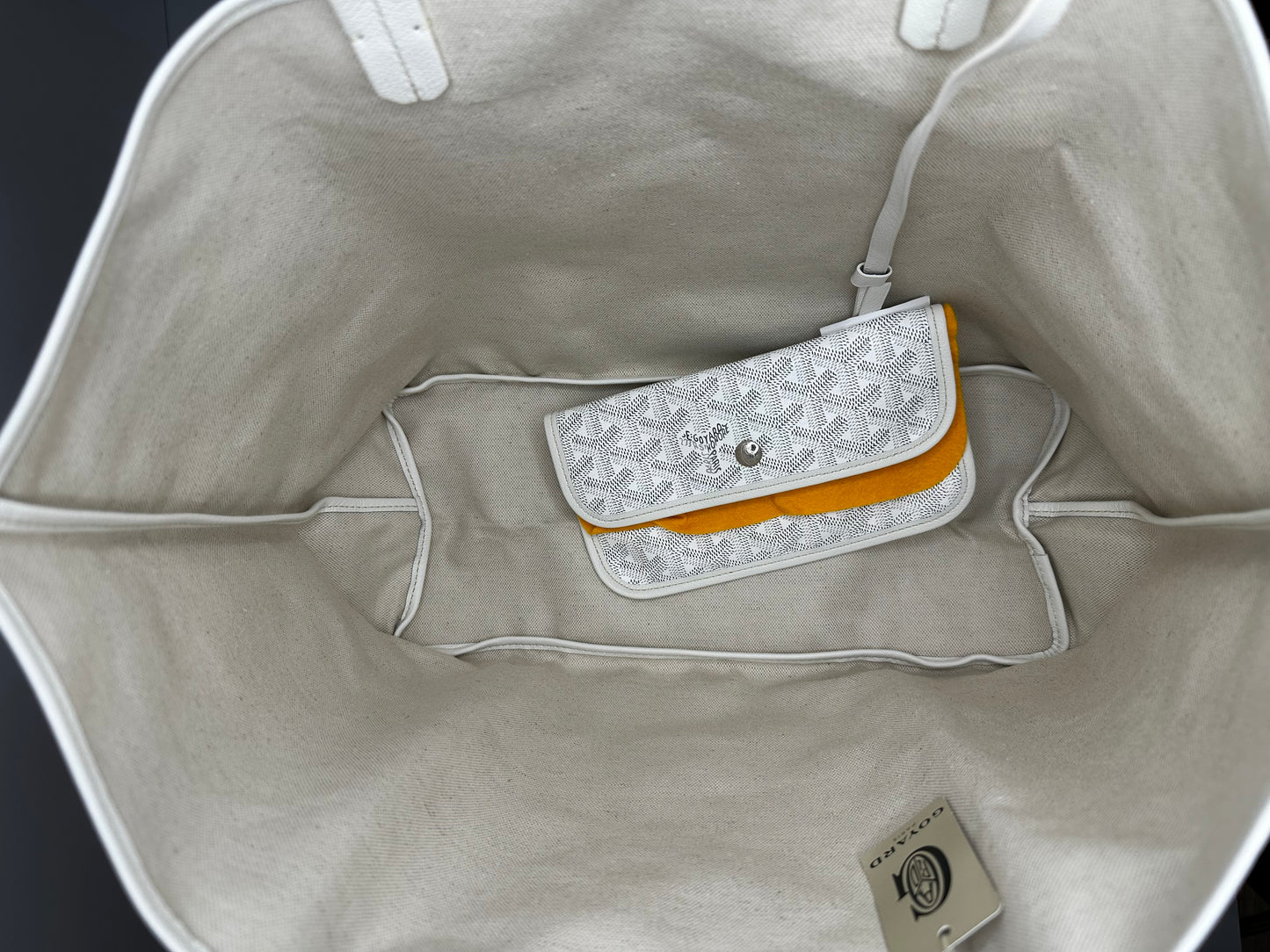 Goyard Saint Louis PM Tote- White