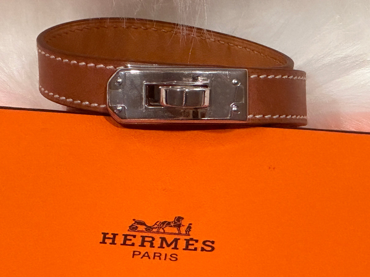 Hermès Kelly Double Tour Bracelet – Gold Swift Leather 